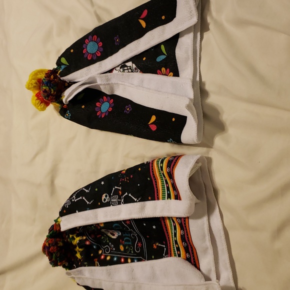 2 new without tags hand crotchety kitchen towels - Picture 2 of 5